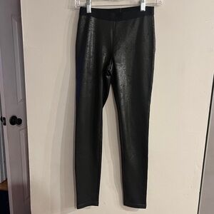 HUE Black Shiny Leggings